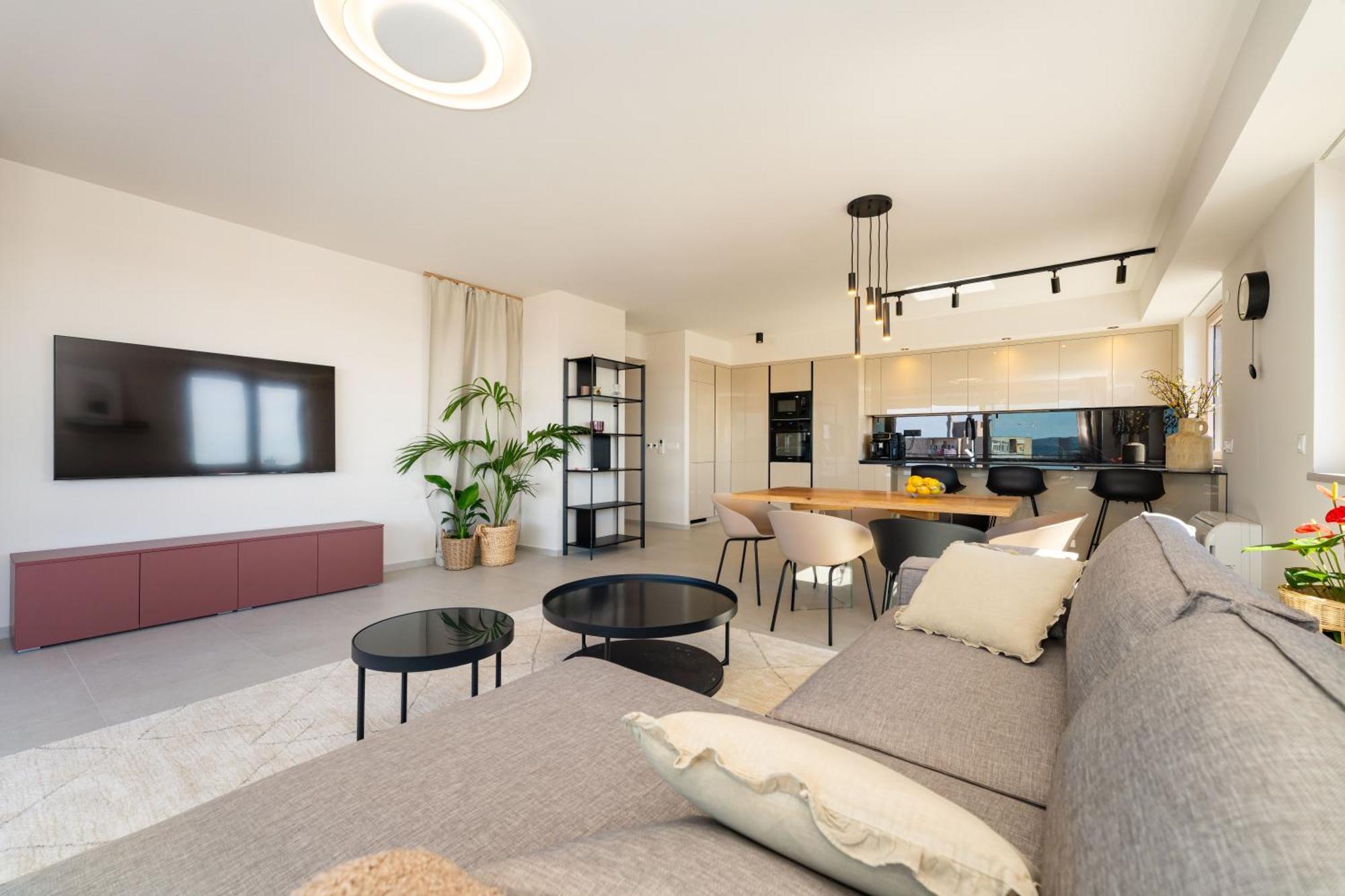 D-Apartment - With Garage And Balcony Zadar Bagian luar foto