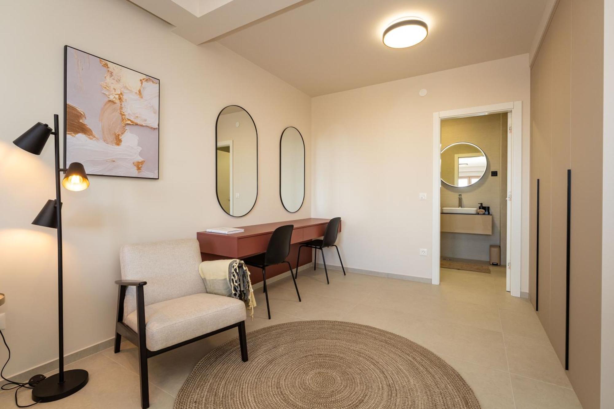 D-Apartment - With Garage And Balcony Zadar Bagian luar foto